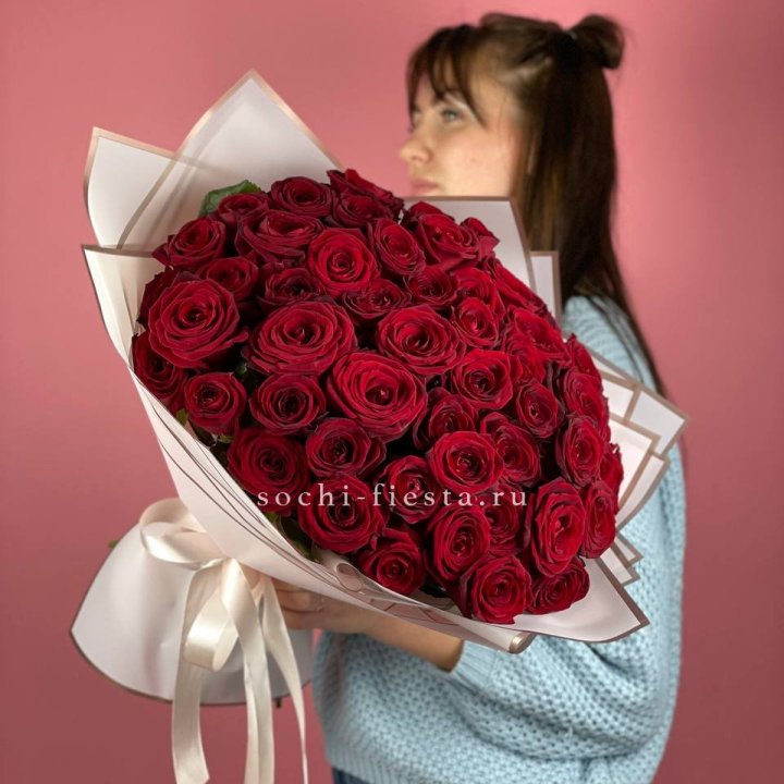 51 красная роза "Лавели" в Челябинске