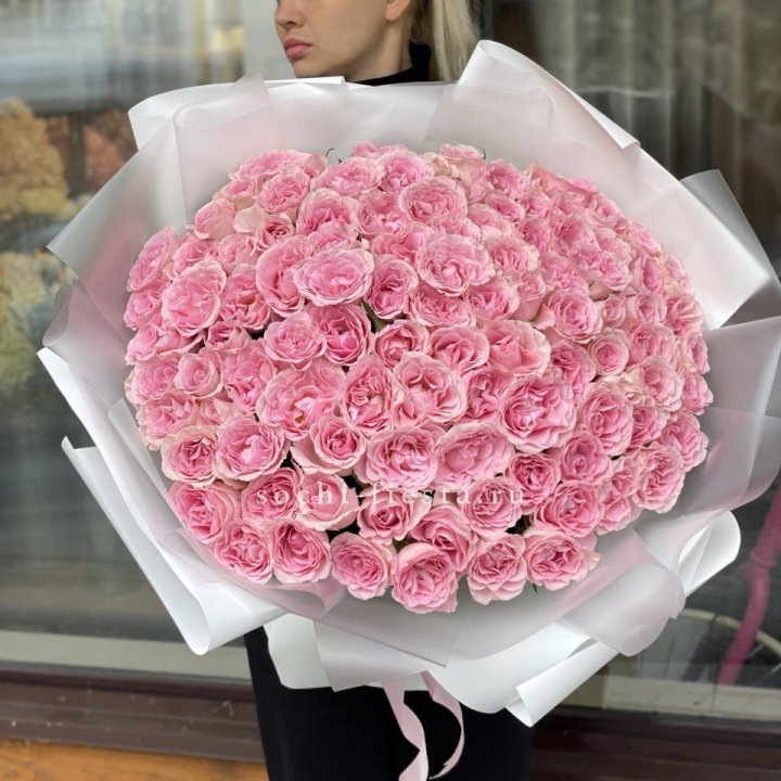 101 нежно-розовая роза в Челябинске