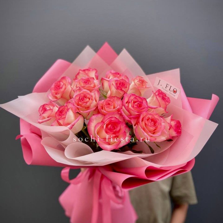 15 роз "Джумилия" в Челябинске