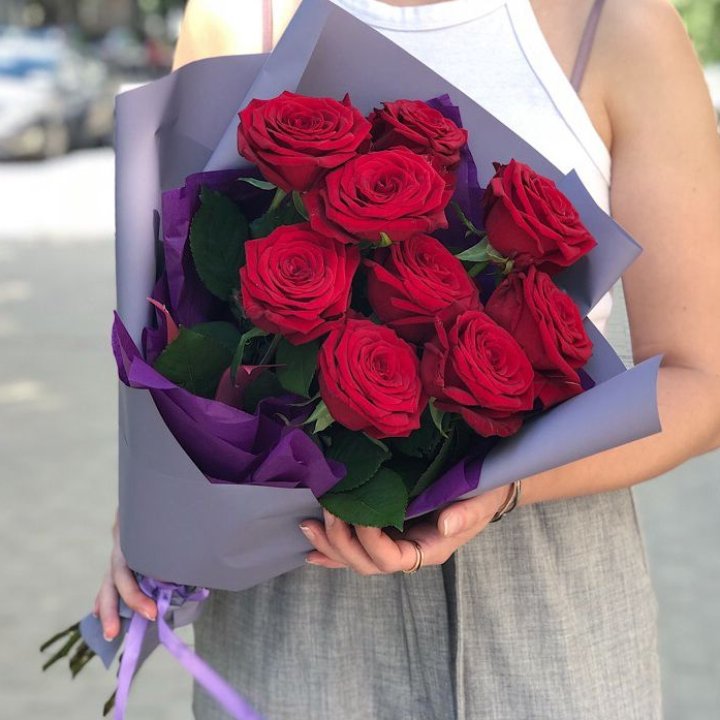 9  красных роз №1 в Челябинске