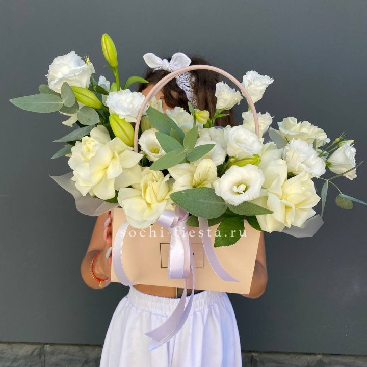 Сумочка цветов "Матина" в Челябинске