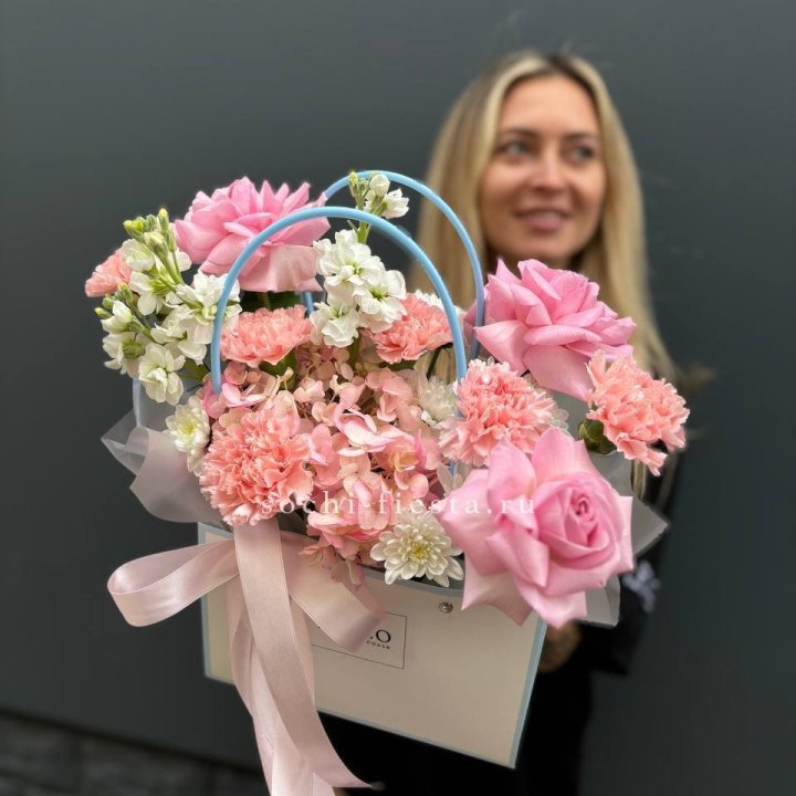 Сумочка "Бал цветов" в Челябинске