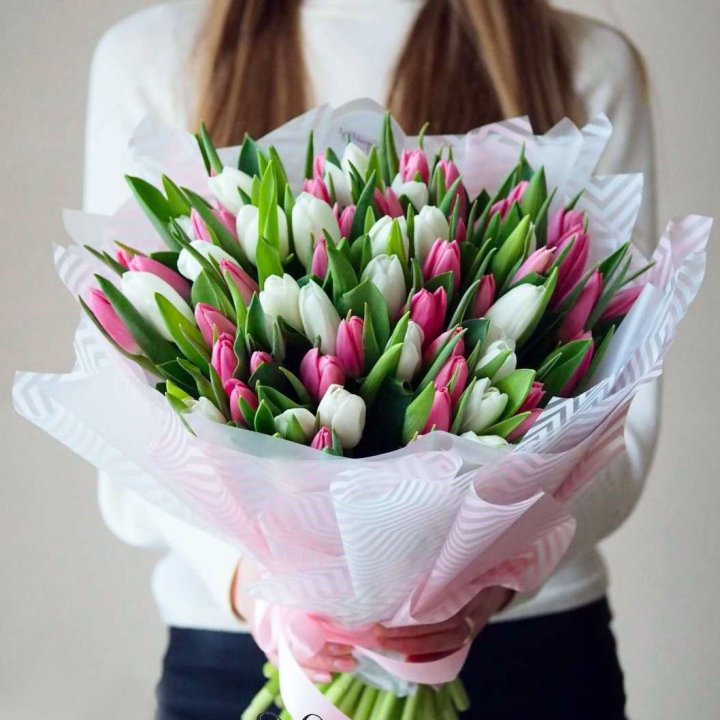 Букет тюльпанов "Лолита" в Челябинске