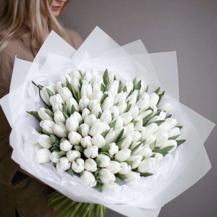 101 белый тюльпан в Челябинске