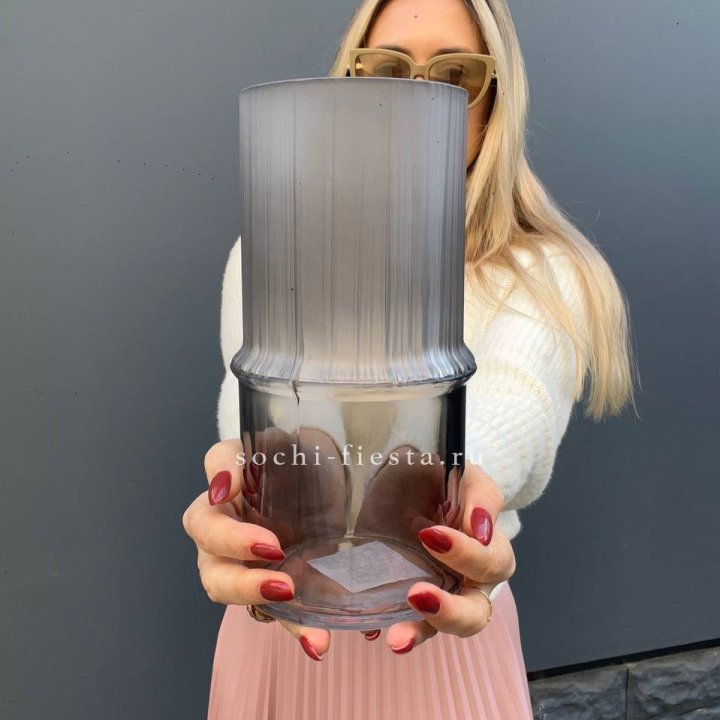 Стеклянная ваза №3 в Челябинске